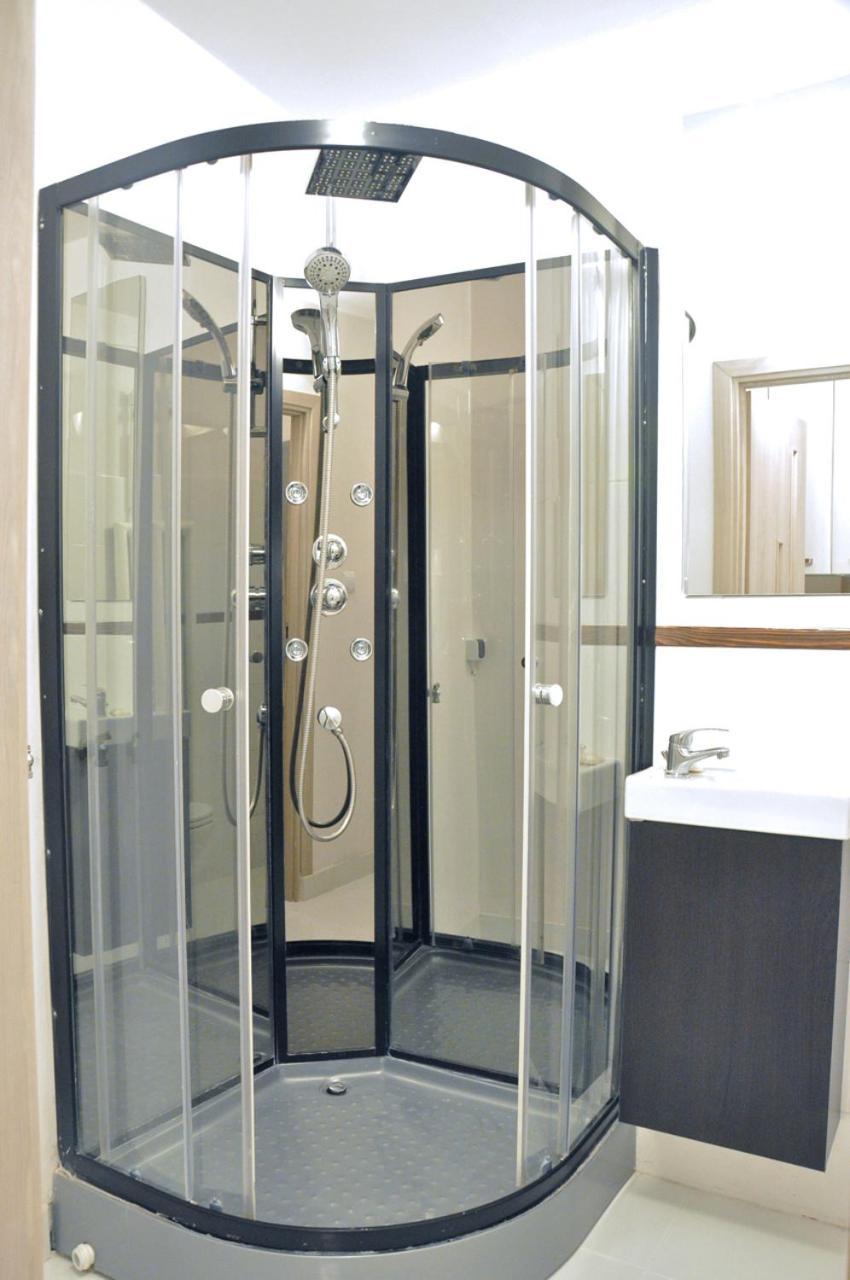 Nice And Comfy Studio Close To Old Town And Metro. Варшава Екстериор снимка